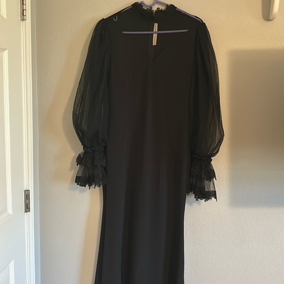 Isabel Garcia Maxi Dress - Picture 1 of 2
